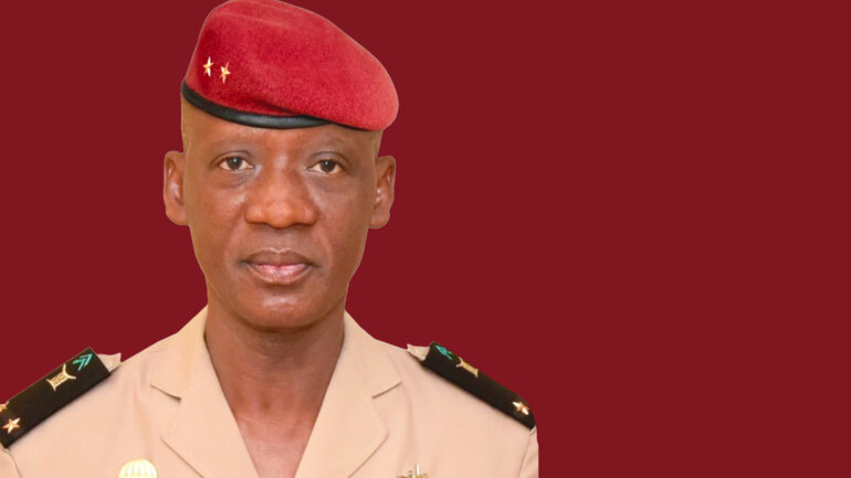 Togo - Recrutement de Spécialistes  : Les Forces Armées Togolaises (FAT) Recrutent pour la DCMS